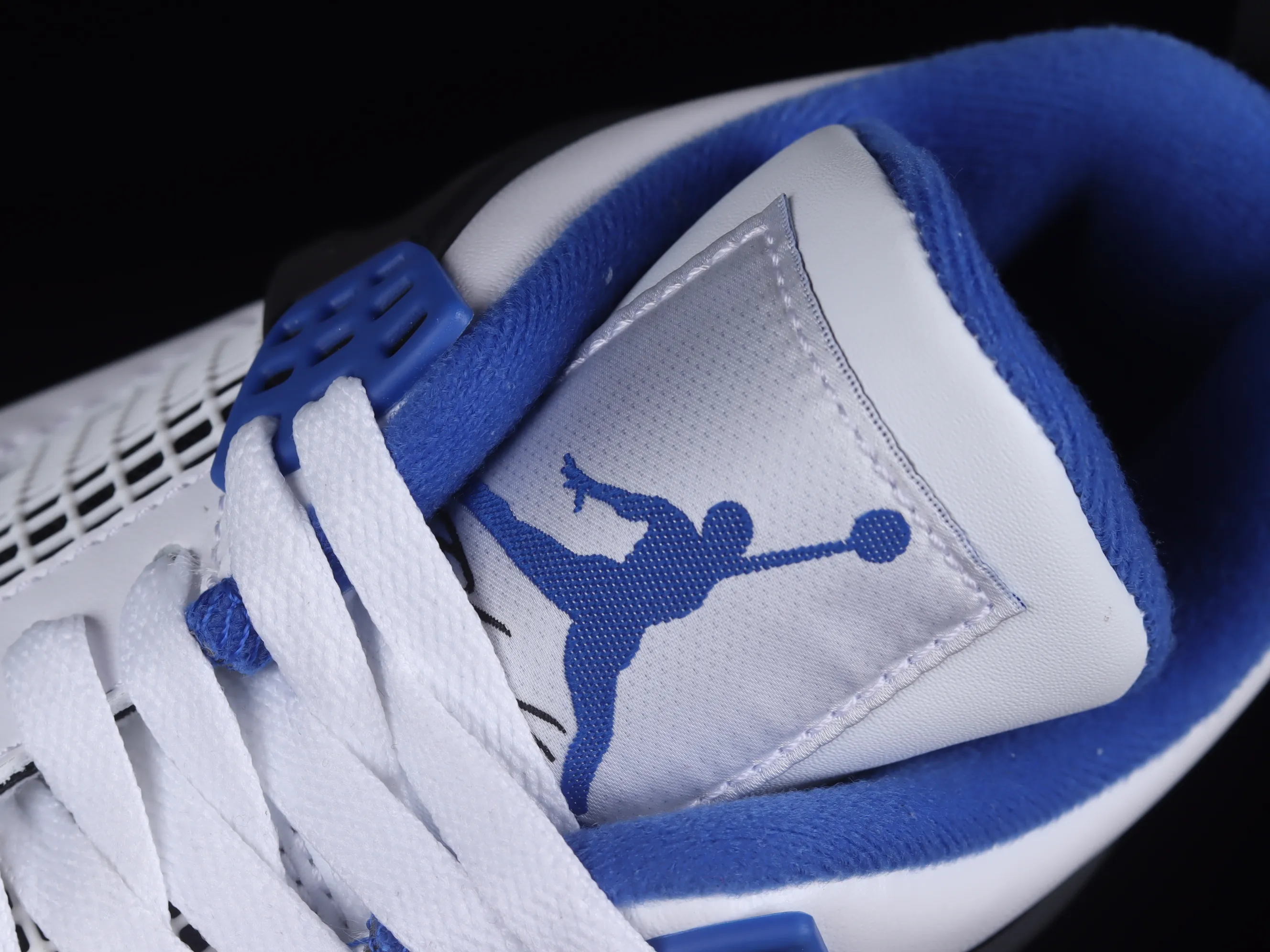 All categories Air Jordan Jordan series basketball shoes Air Jordan 4 OG version Air Jordan 4 Retro AJ4 Joe 4 white and blue 308497-117